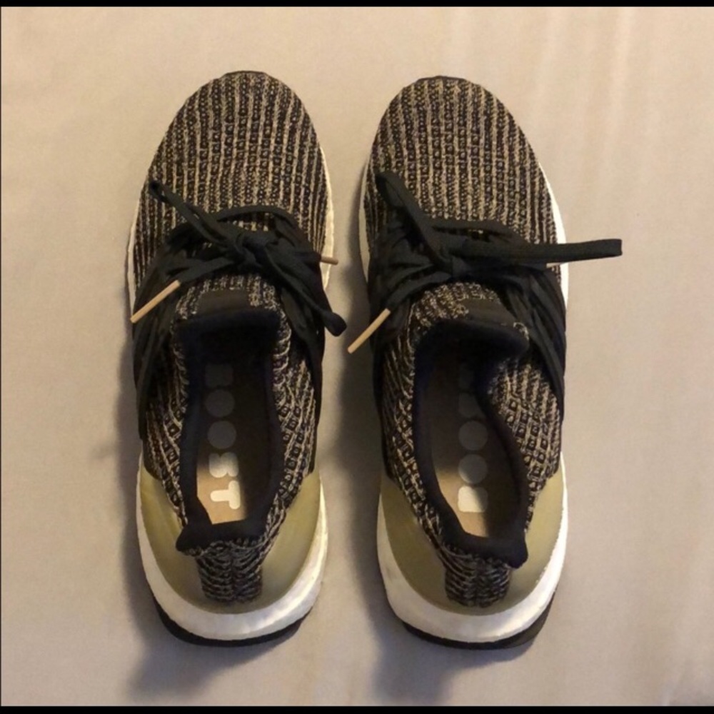 Adidas Ultraboost size 6 for women